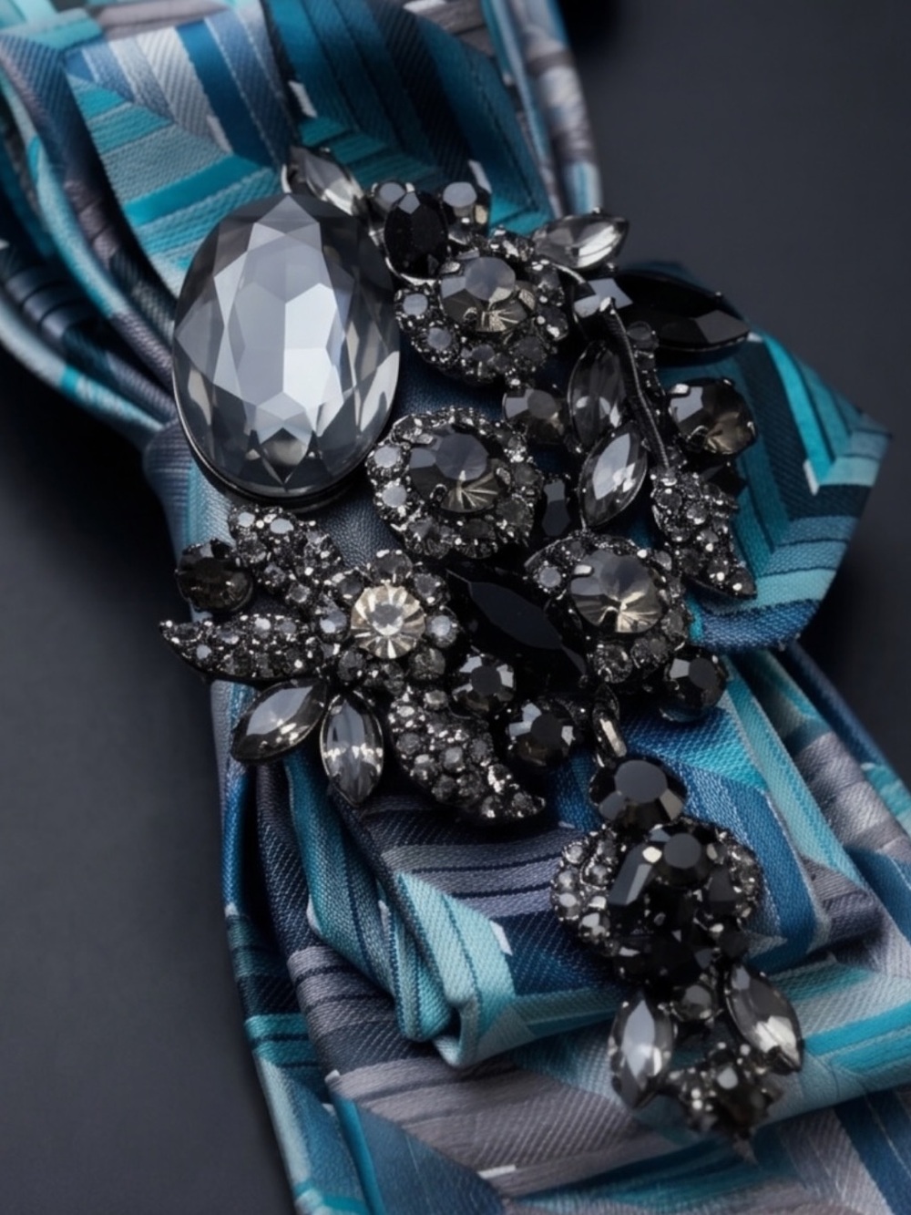 Black Beaded Tie Necklace with Blue Chevron Pendant - - Picture 4 of 5
